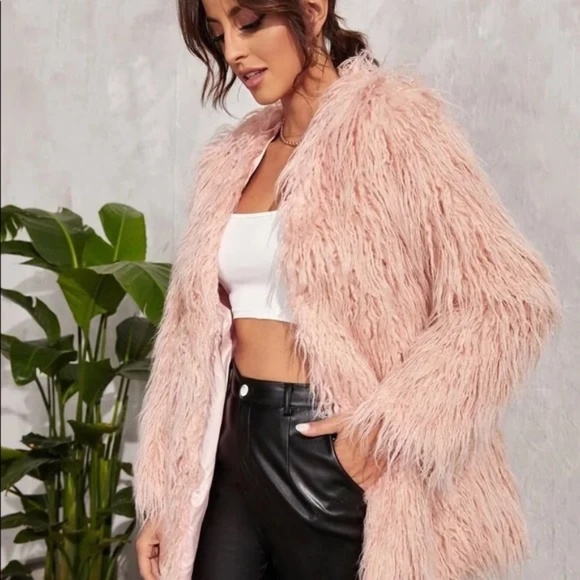 lanshifei Jackets & Blazers - LANSHIFEI pink Faux Fur Jacket - size M